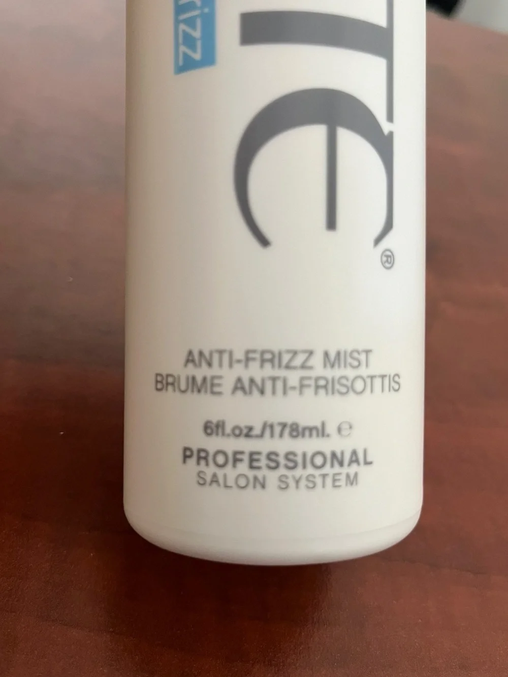 UNITE Anti-Frizz Hair Mist